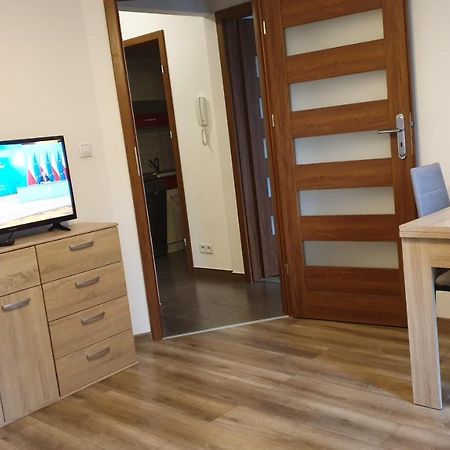 Newburg Apartments Wolska Варшава Екстериор снимка