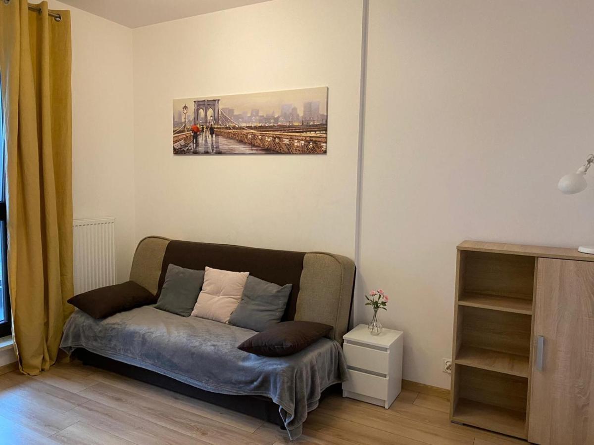 Newburg Apartments Wolska Варшава Екстериор снимка